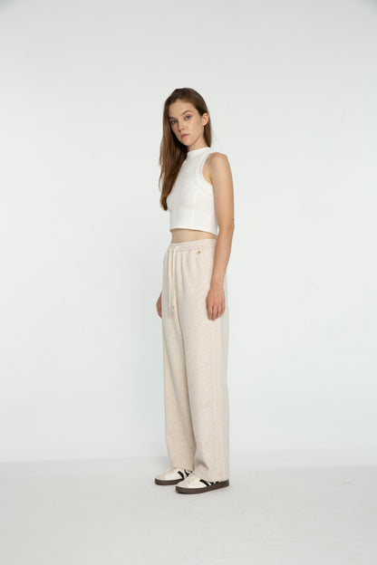 66YC24014（pants in the picture）