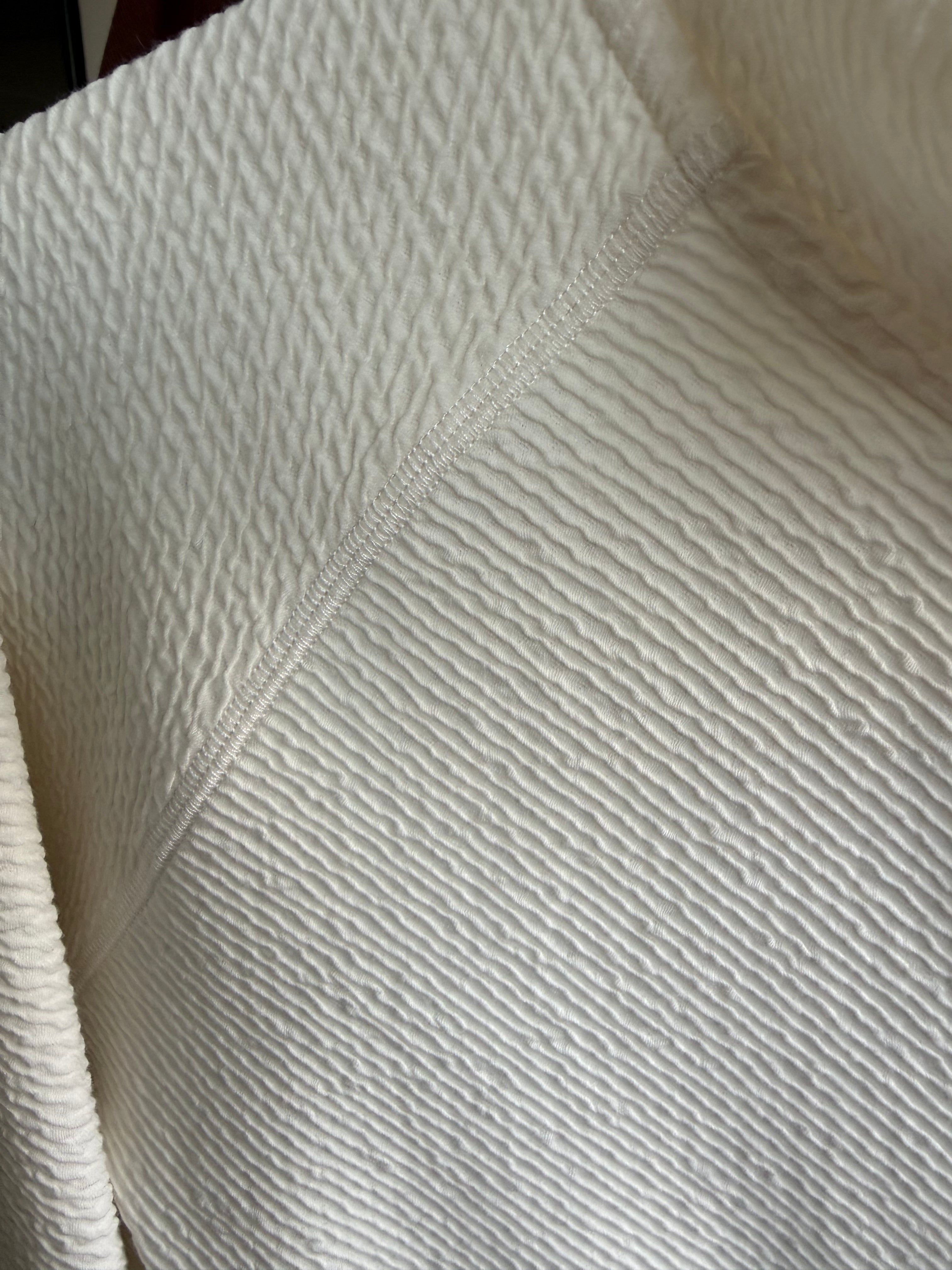 11YC32A1250/ 11YC32A1251 — Original fabric photograph