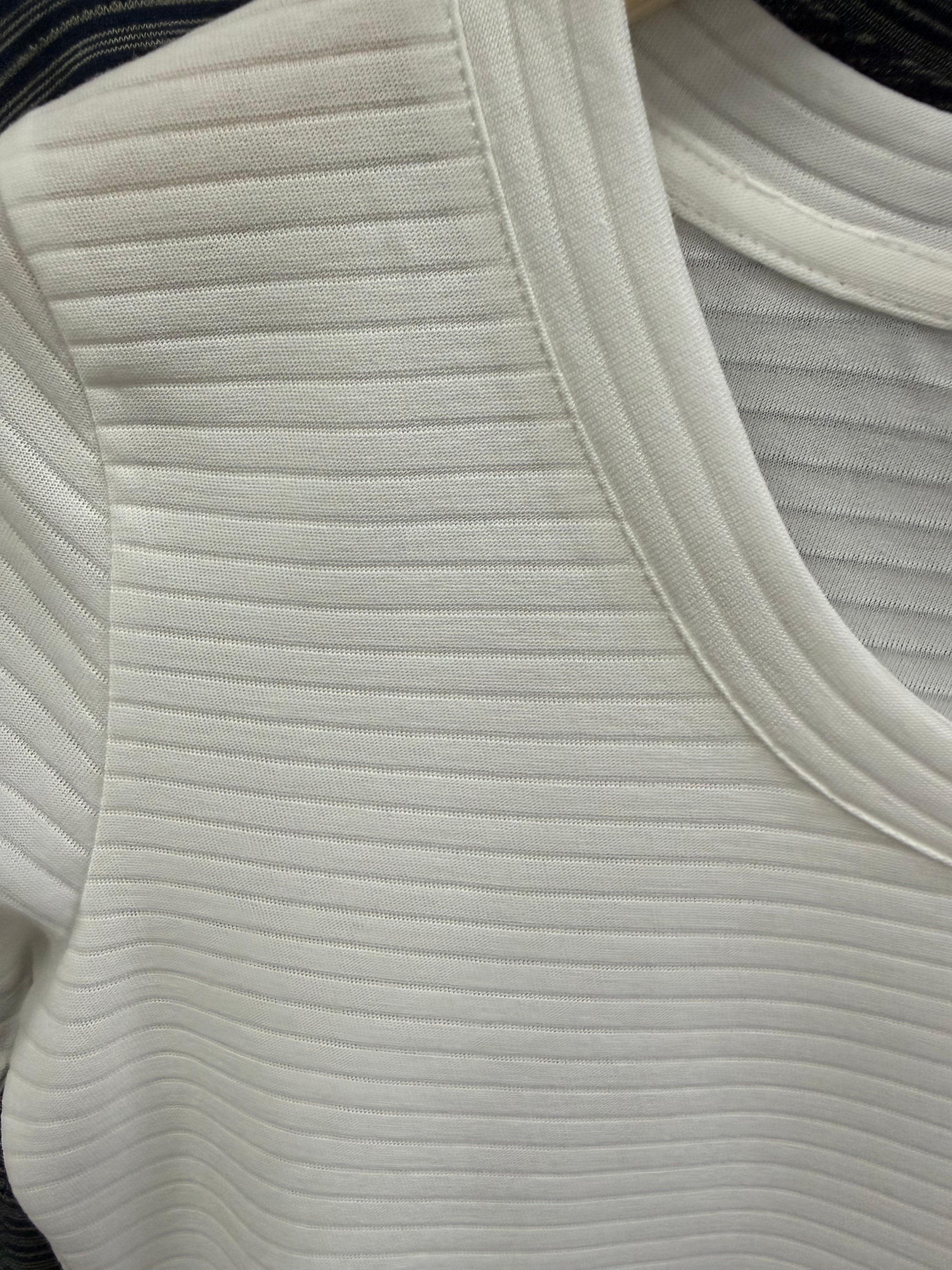 7K20MJ082 — Original fabric photograph